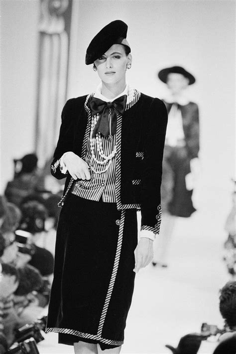 la mode francaise coco chanel|Coco Chanel site officiel.